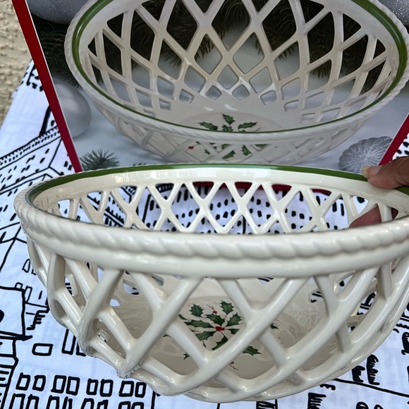 NIB Vtg Lenox Holiday Open Weave Bread Basket - Picture 2 of 7